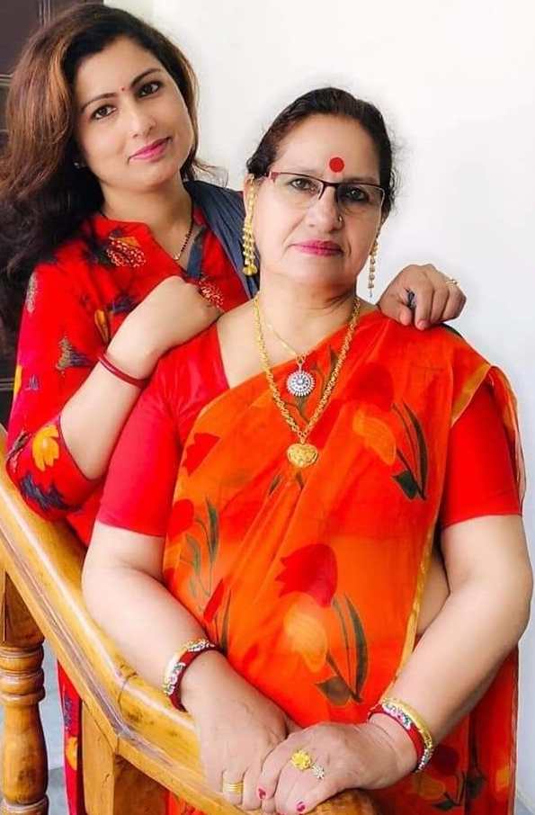 porn kahini bd বাবা মা ও খালাকে একসঙ্গে গ্রুপ চোদা দিচ্ছে